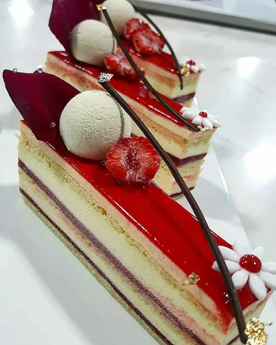Ma recette de mon entremets le Classic - Framboise chocolat blanc